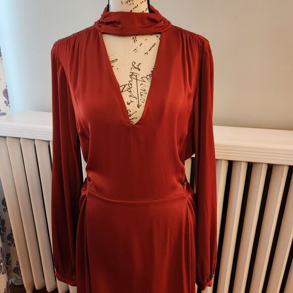 Intermix Victoria Deep Red 95% Silk Midi Dress, High Collar, Keyhole Neck, Sz 10 - Picture 4 of 11